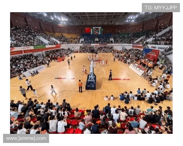 全球顶级体育赛事盛典精彩纷呈 足球篮球网球跑步项目激烈角逐点燃激情